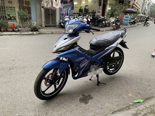 xe-may-exciter-50cc-con-tay-2019-1