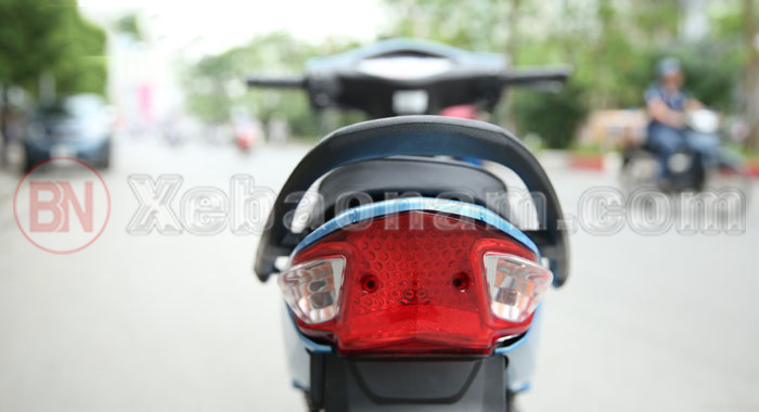 Cụm đèn hậu xe máy wave 50cc