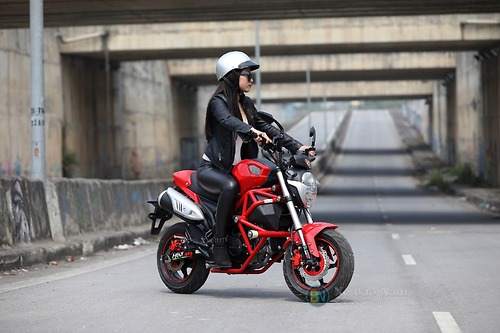 Xe may Ducati Mini Monster 110 chinh hang