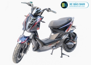 Xe máy điện Nijia Xtreme màu xanh viền đỏ
